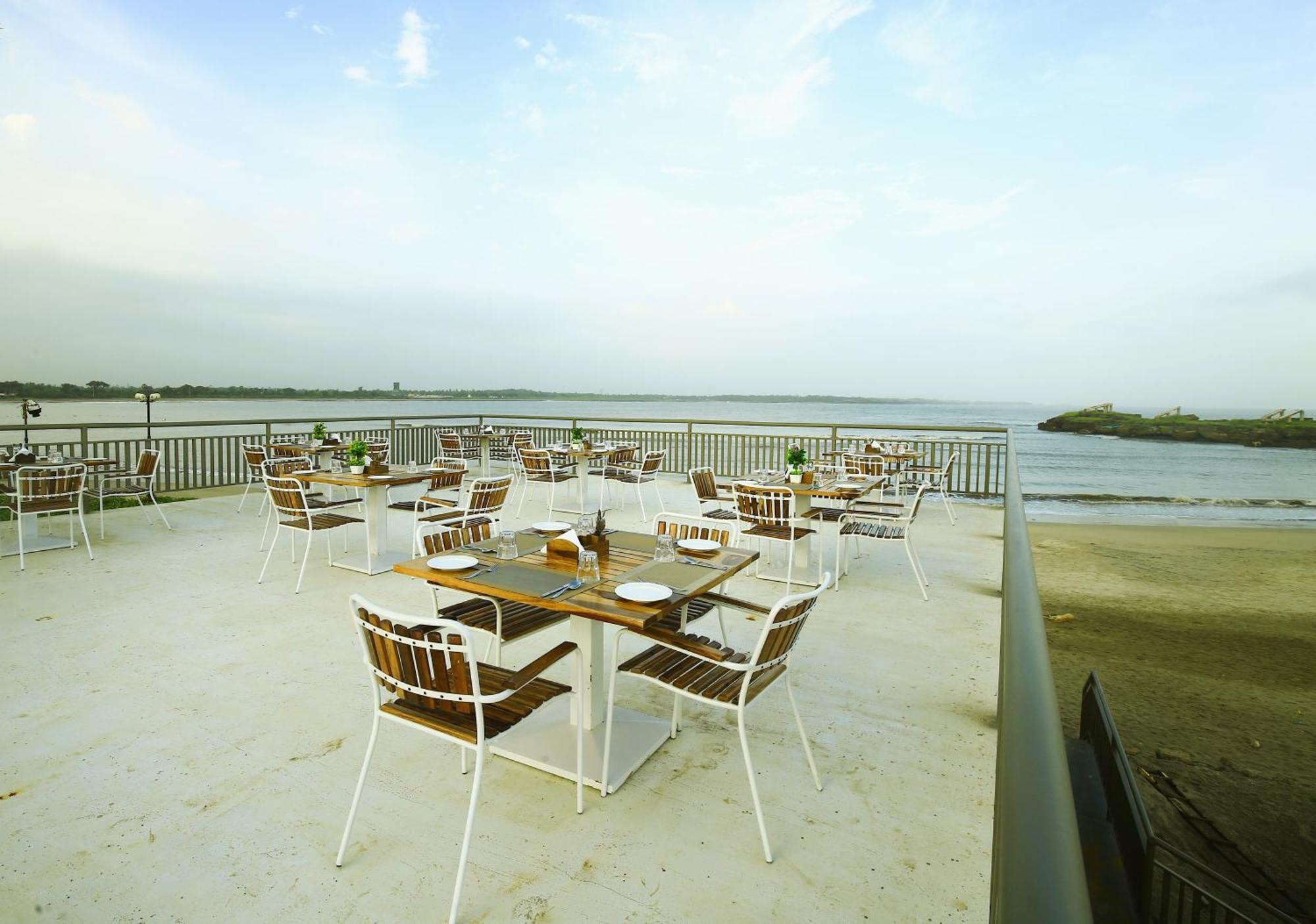 Kamnath Zinc Journey By The Fern, Diu Hotel Kültér fotó
